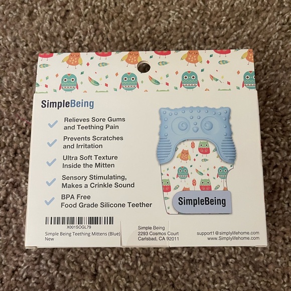 Simple Being teething mittens - Picture 2 of 3